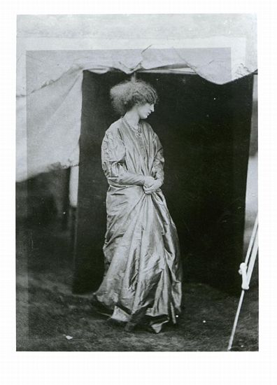 Jane Morris. Posed by Rossetti, photographed by John Robert Parsons